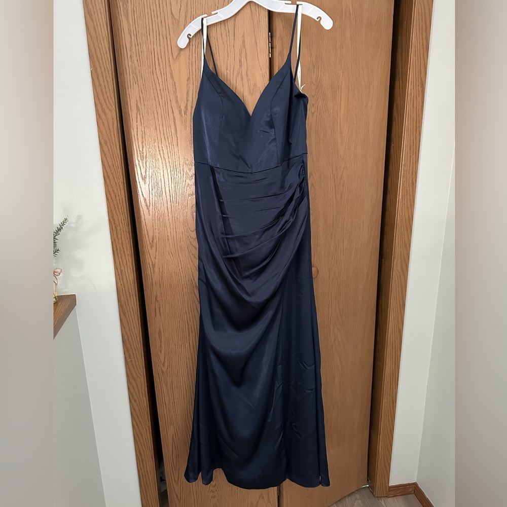 Formal David’s Bridal Dress size 12, NWT